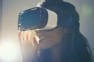 image of virtual reality to illustrate what the metaverse may mean in the how do i invest in the metaverse article